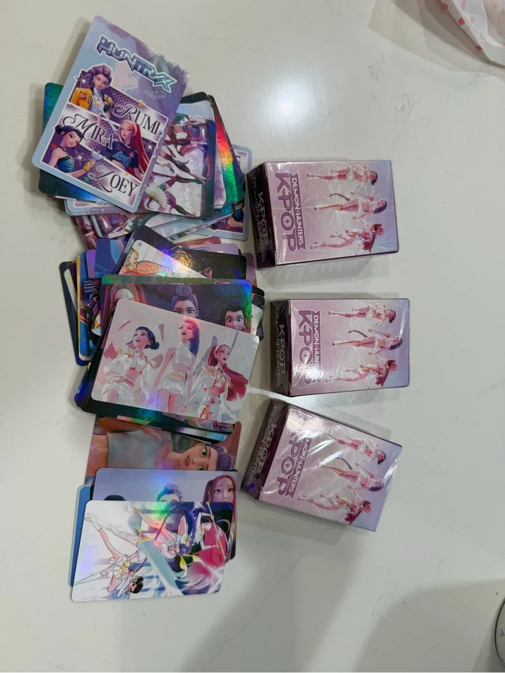 KPOP DEMON HUNTERS CARD PACKS AND STICKERS